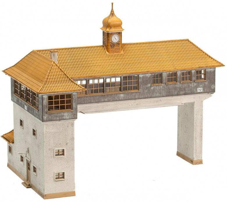 Neustadt Overhead Signal Tower