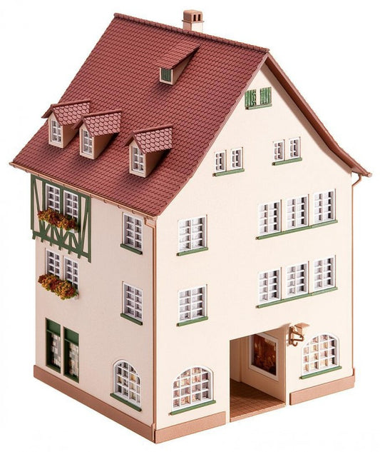 City House with Passage