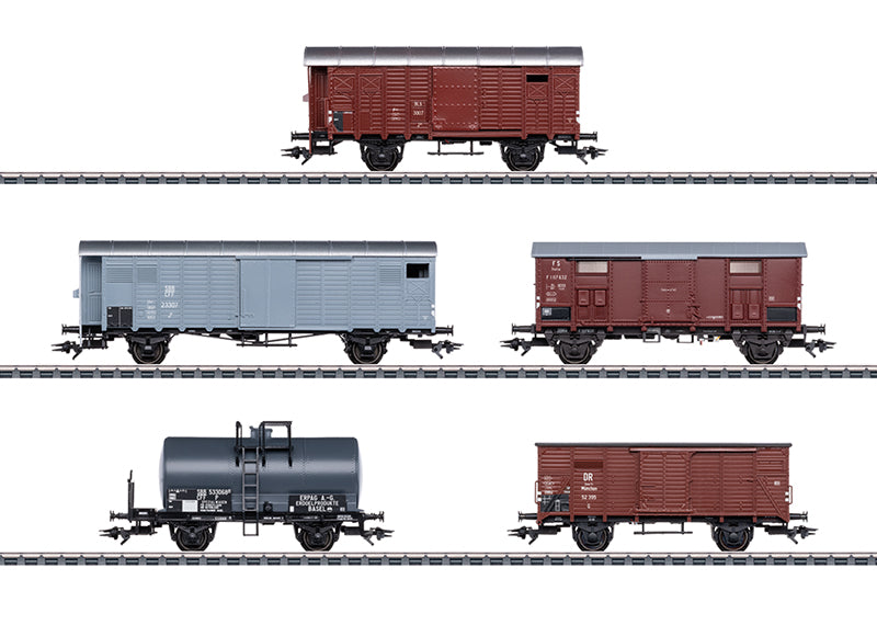Freight Car Set for the Class Ae 6/8
