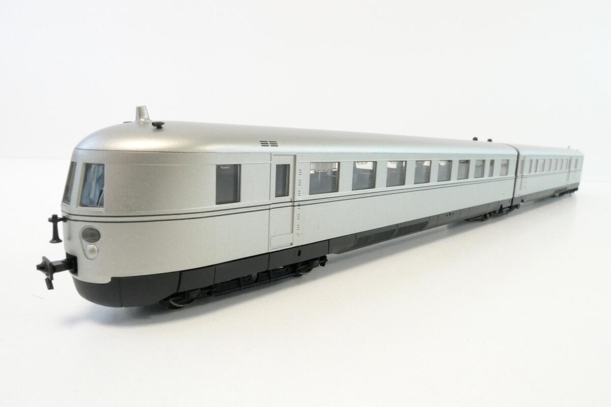 Diesel Express SVT 137 Metal Rail Car