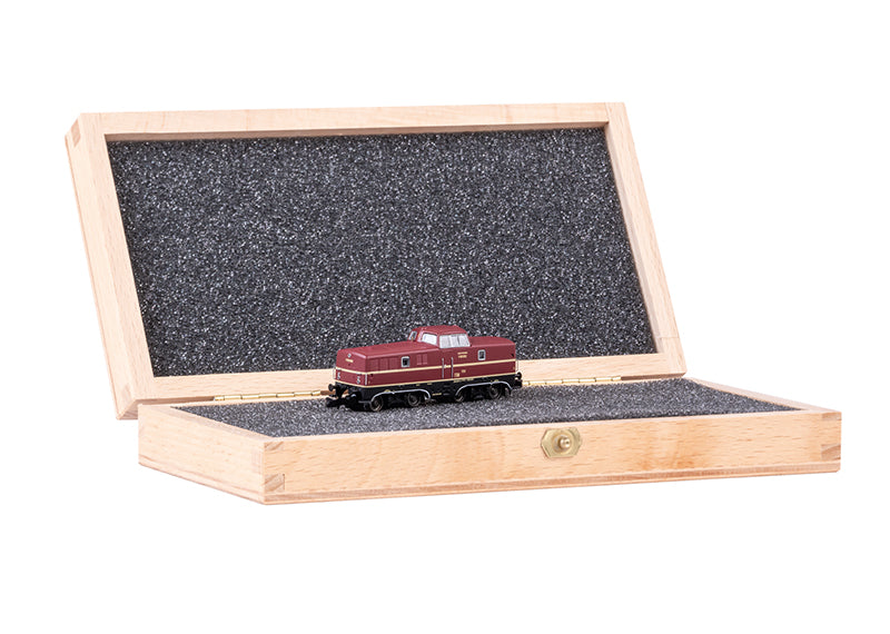 Road Diesel Locomotive, Road Number V 80 002