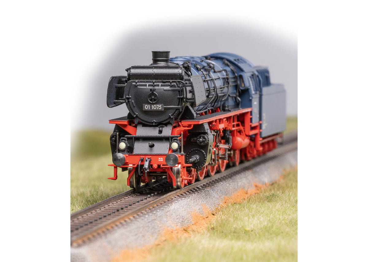 Class 01.10 Older Design Steam Locomotive
