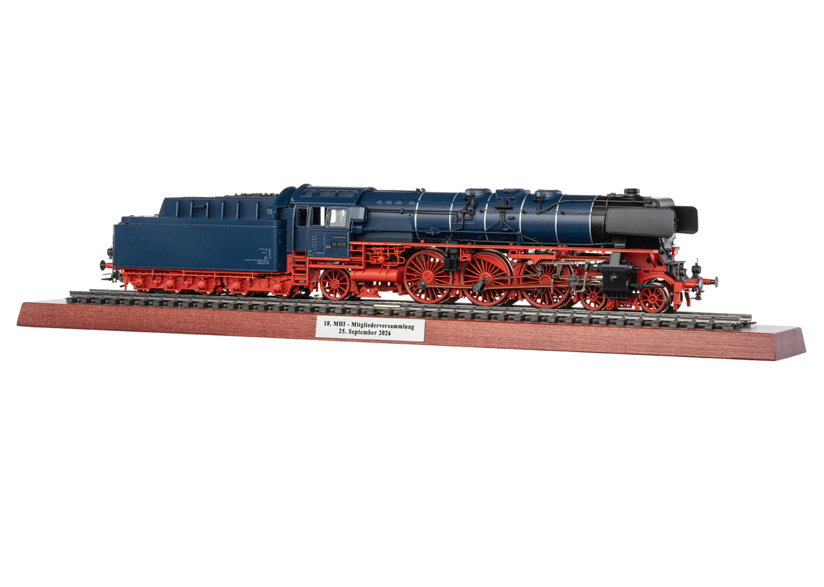 Class 01.10 Older Design Steam Locomotive