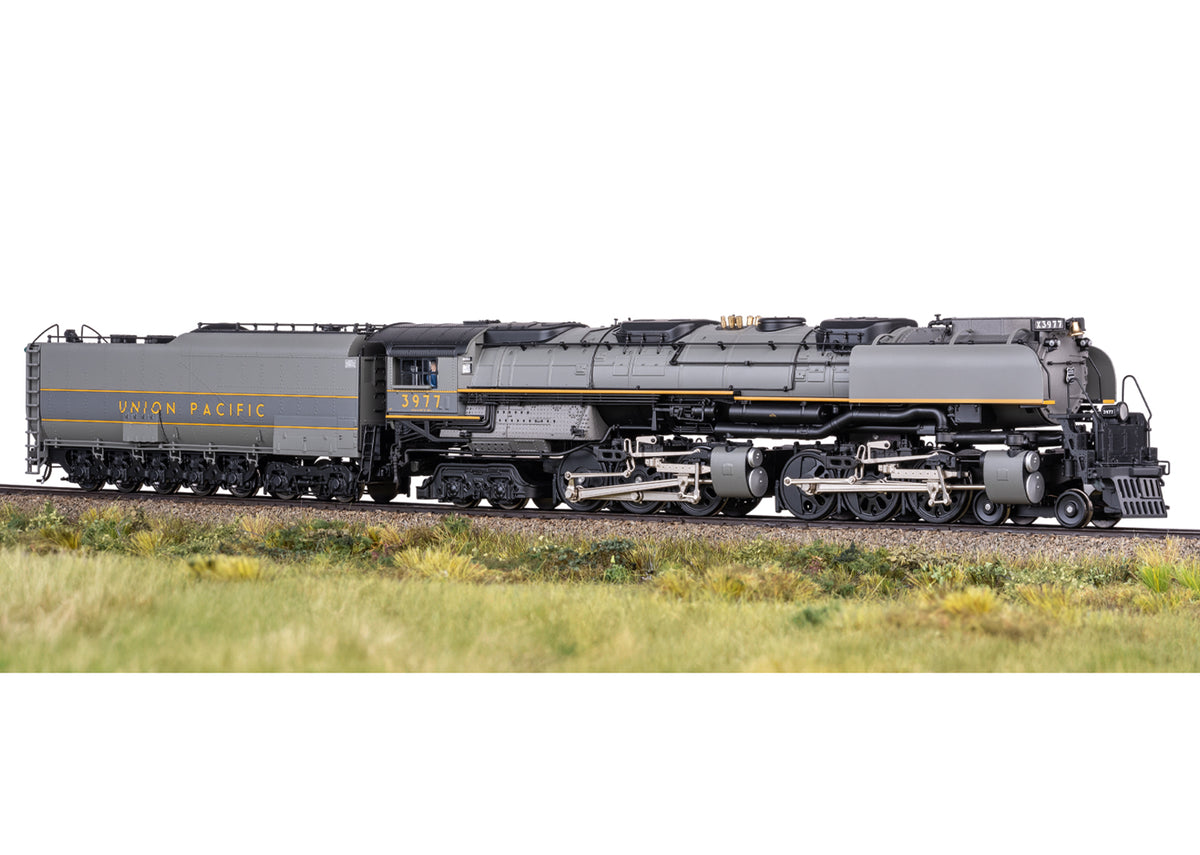 US Class 3900 Steam Locomotive “Challenger”