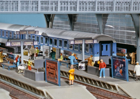 Platform Decorations