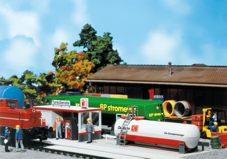 German Railway Service Station