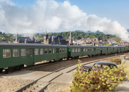 M2 Passenger Car Set