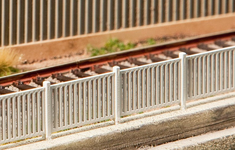 Modern Fence, 1242mm