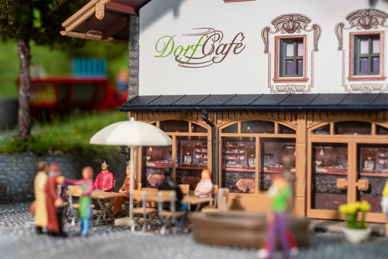 Alpine House with Cafe