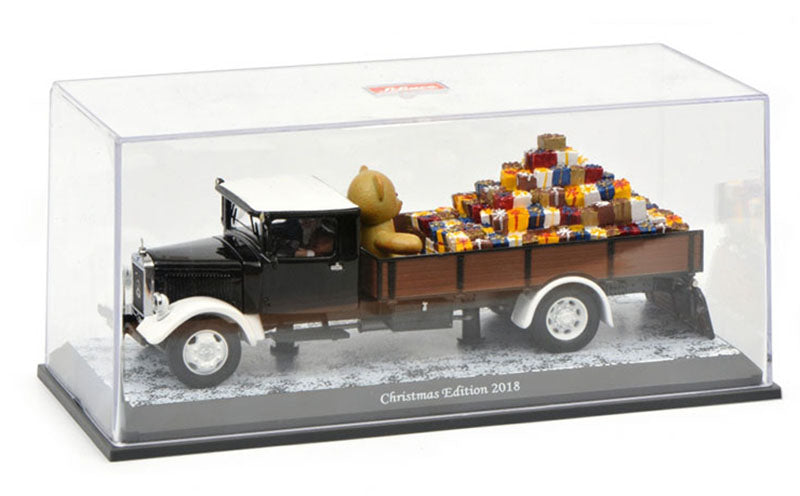 Mercedes-Benz Lo2750 Christmas Truck 2018