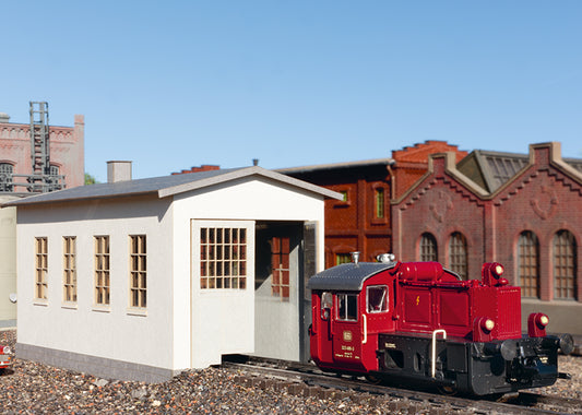 Small Locomotive Shed Building Kit