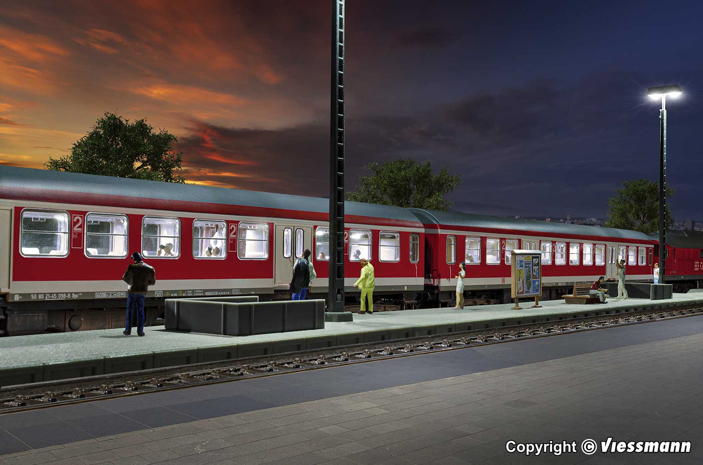 Coach Lighting, 11 LEDs White