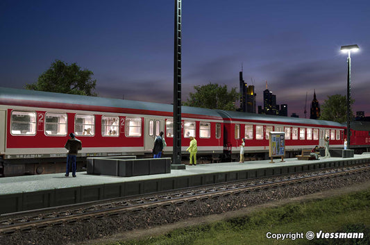 Coach Lighting, 11 LEDs Warm-White