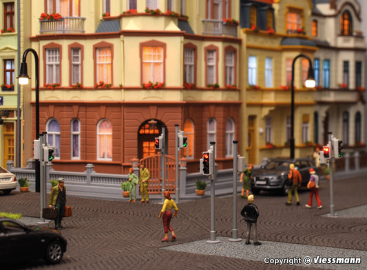 Traffic Light with Pedestrian Walk Signal and LEDs, 2 Pieces