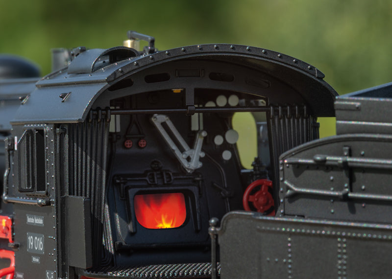 "Saxon Pride" Class 19.0 Steam Locomotive