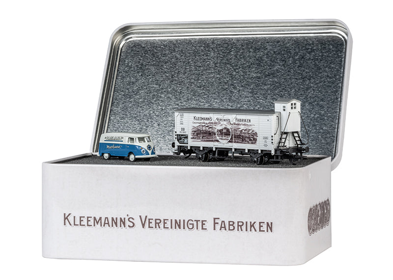 Trix H0 Museum Car Set for 2026