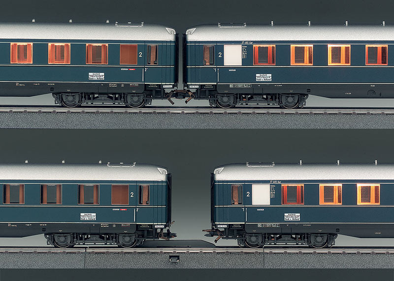 Operating Current-Conducting Close Coupler