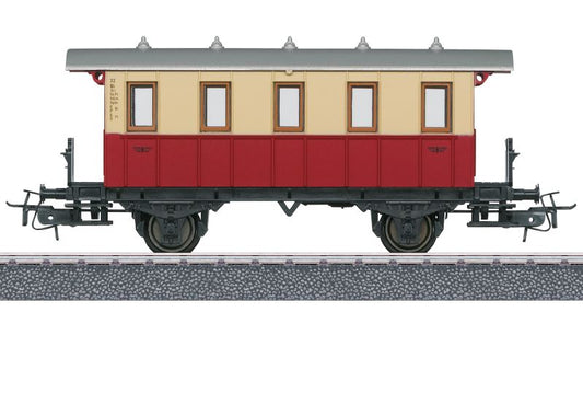 Passenger Car (Marklin Start Up)