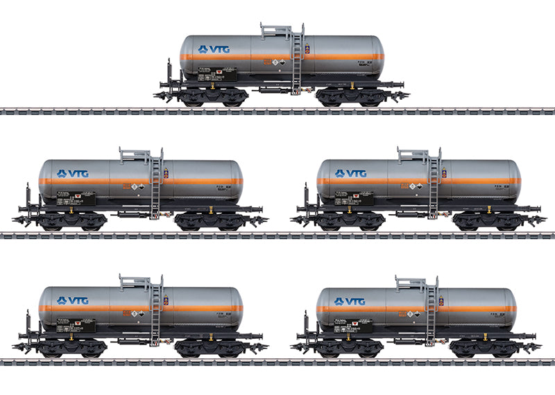 VTG Chlorine Gas Tank Car Set