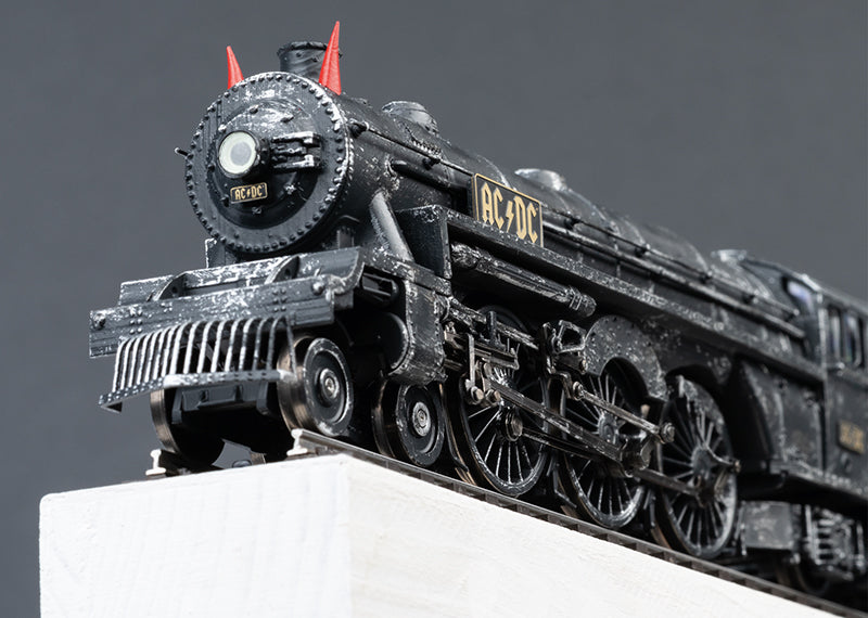 AC/DC "Black Ice" Steam Locomotive with a Tender