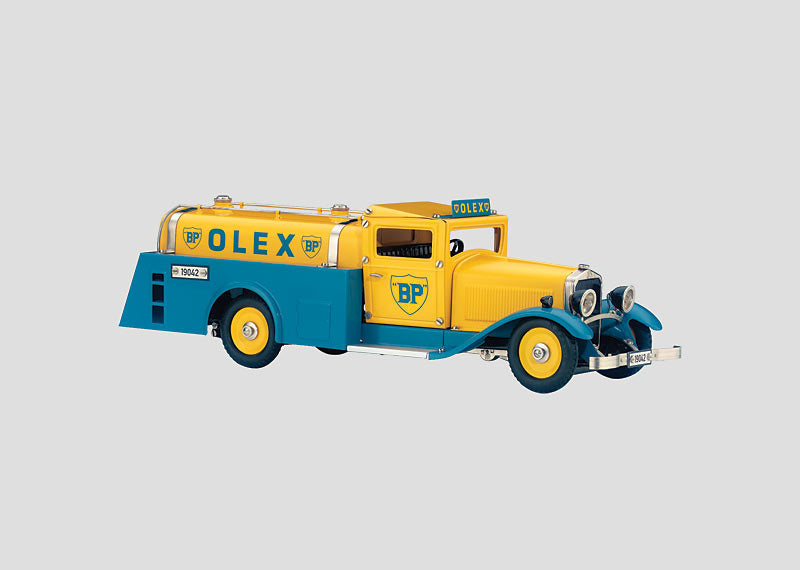 Model Tank Truck Replica