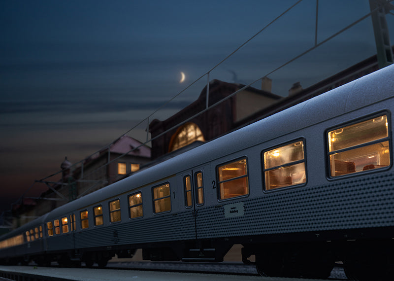 Cold White LED Lighting Kit