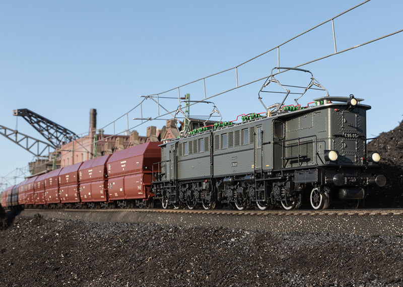 Class E 95 Electric Locomotive