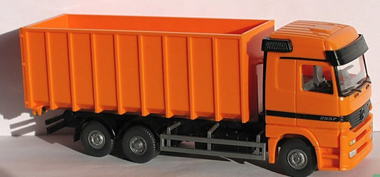 Mercedes-Benz Tipping Transport Truck