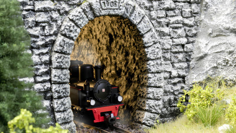 Tunnel Portal, Single Track